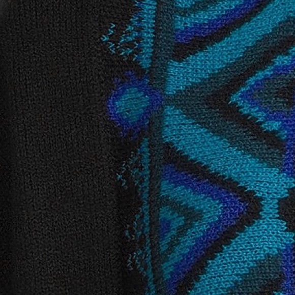 Open-Front Ruana Sweater - Picture 7 of 15